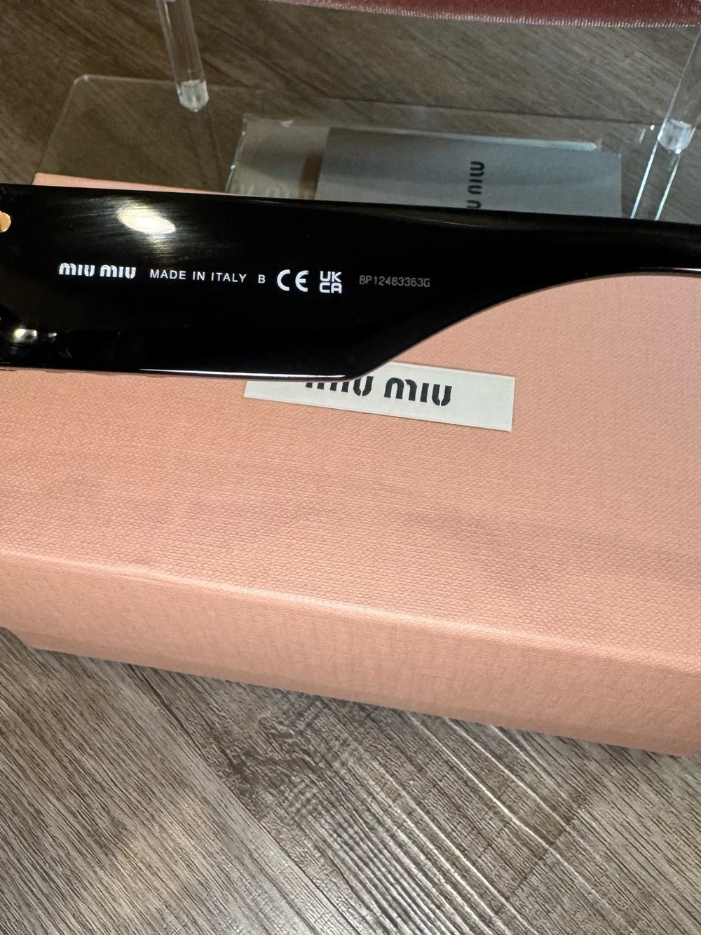 Miu Miu Logo Glimpse Rectangular Sunglasses SMU 09W